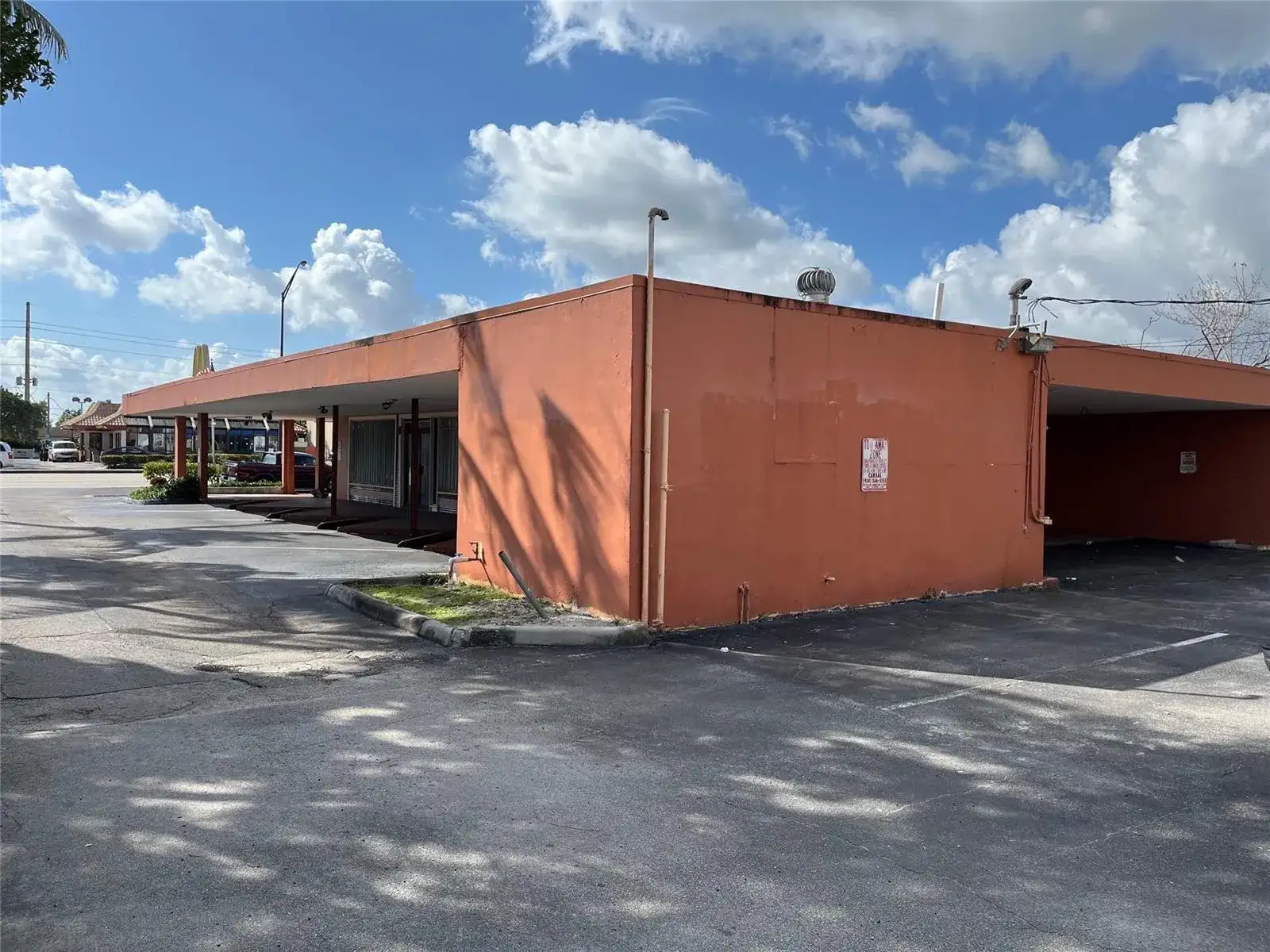 1361 E Commercial Boulevard, Oakland Park FL 33334 photo 3
