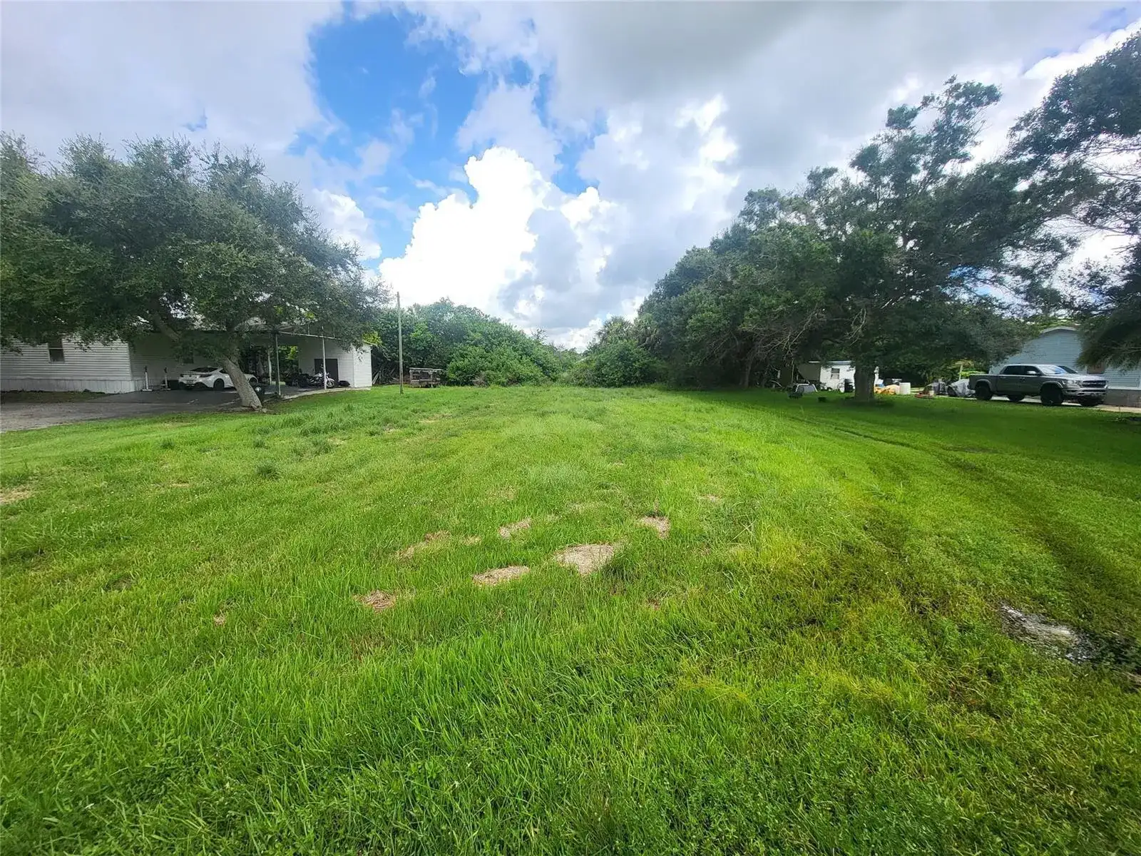 1099 Pine Avenue, Moore Haven FL 33471 photo 3