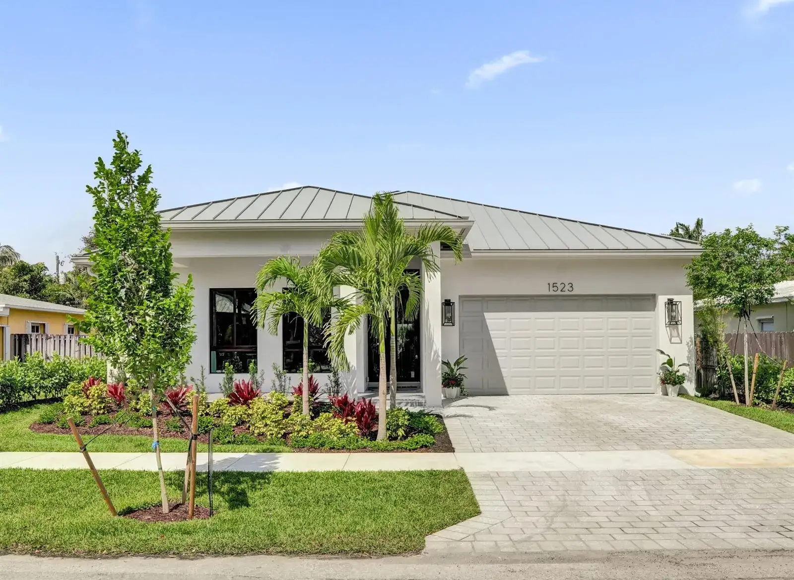 1523 NE 17th Way, Fort Lauderdale FL 33304 photo 2
