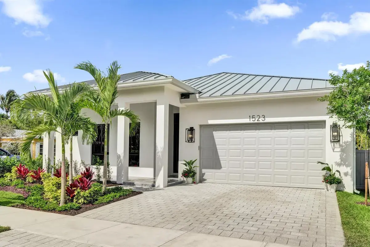 1523 NE 17th Way, Fort Lauderdale FL 33304