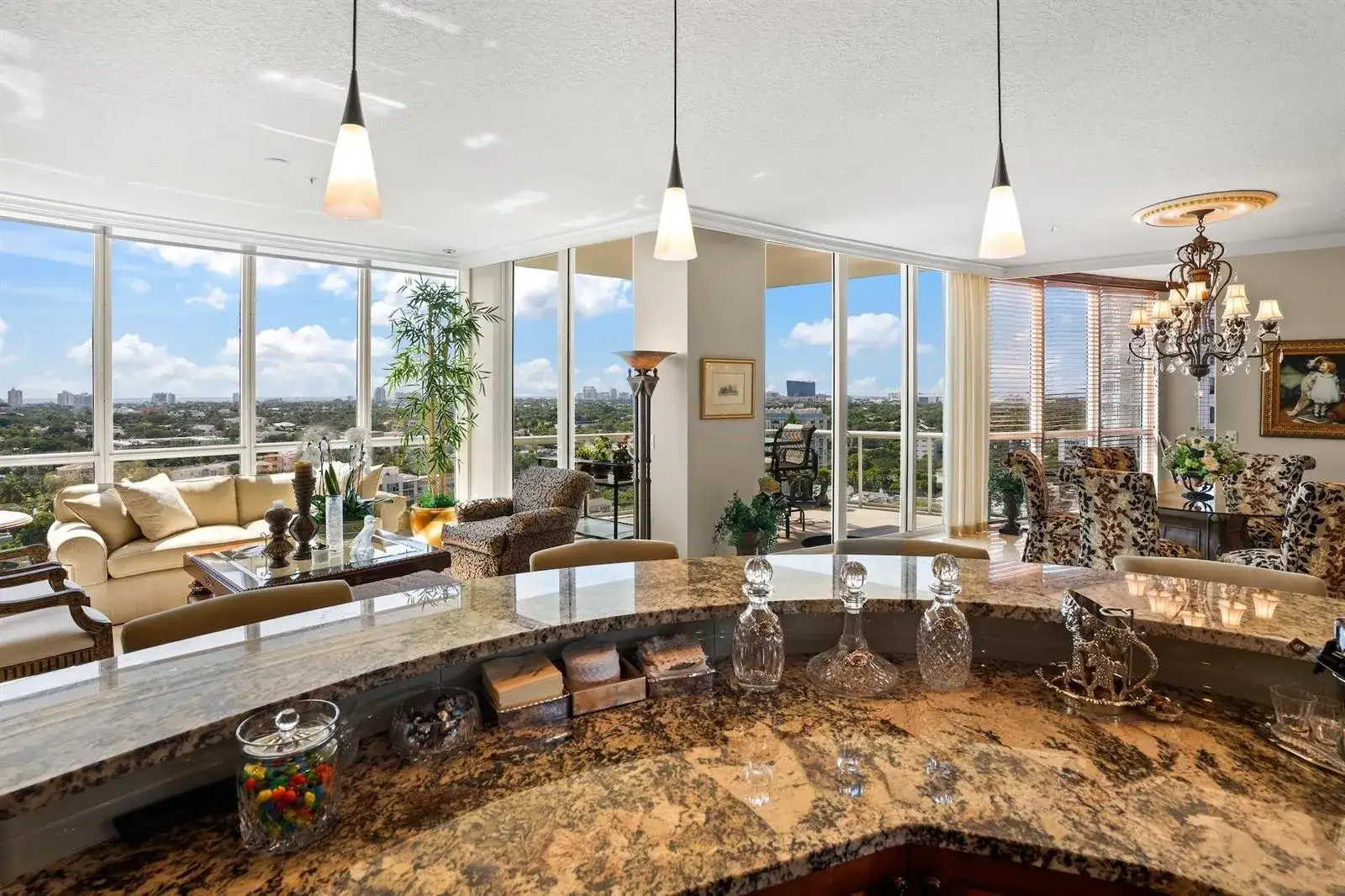 111 SE 8th Avenue # 1501, Fort Lauderdale FL 33301 photo 2