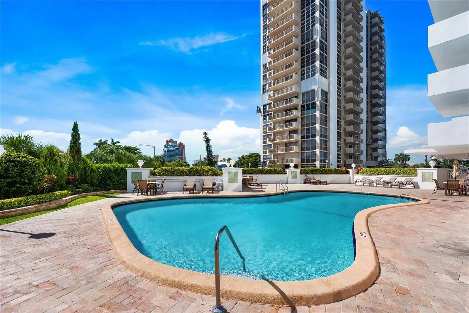 2715 N Ocean Boulevard # 17f, Fort Lauderdale FL 33308 photo 2