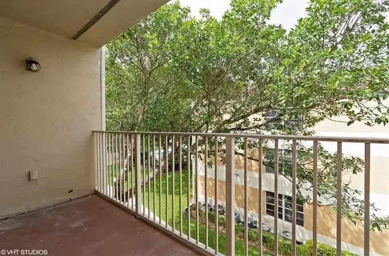 8242 NW 24th Street # 8242, Coral Springs FL 33065 photo 3