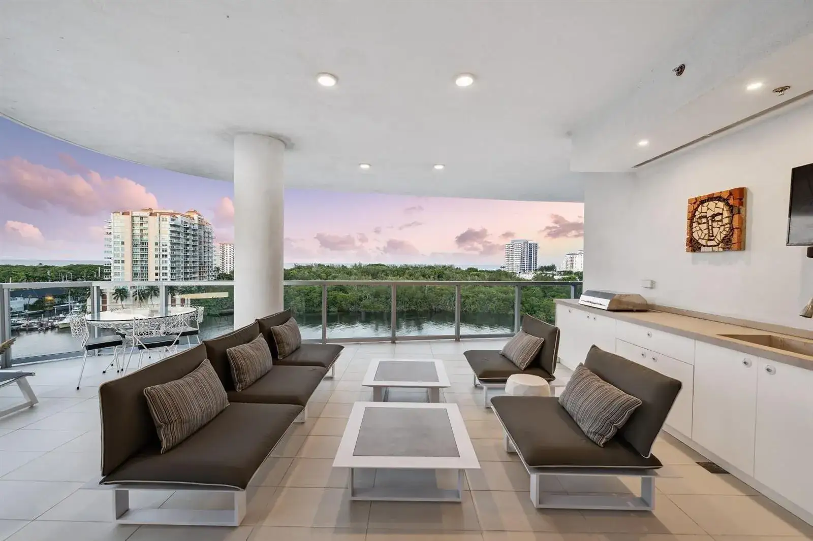 920 Intracoastal Drive # 801, Fort Lauderdale FL 33304