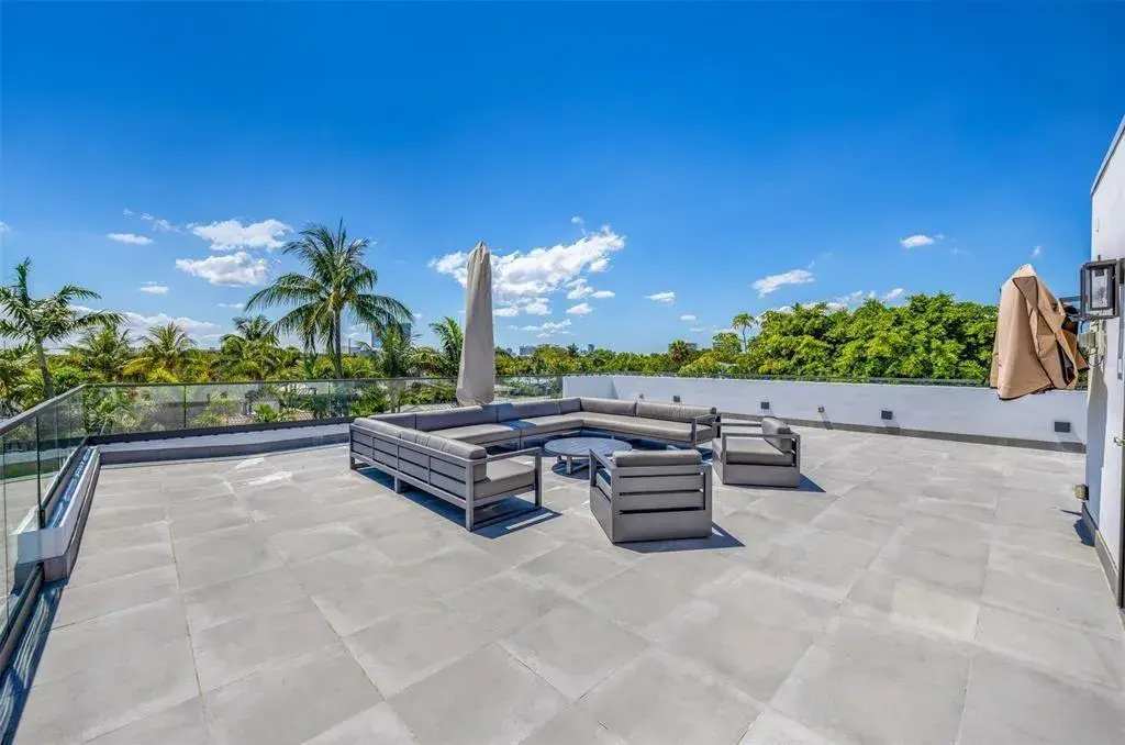 2001 Marietta Drive, Fort Lauderdale FL 33316
