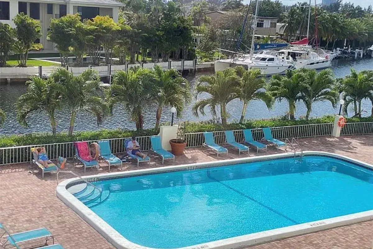 401 Golden Isles Drive # 203, Hallandale Beach FL 33009
