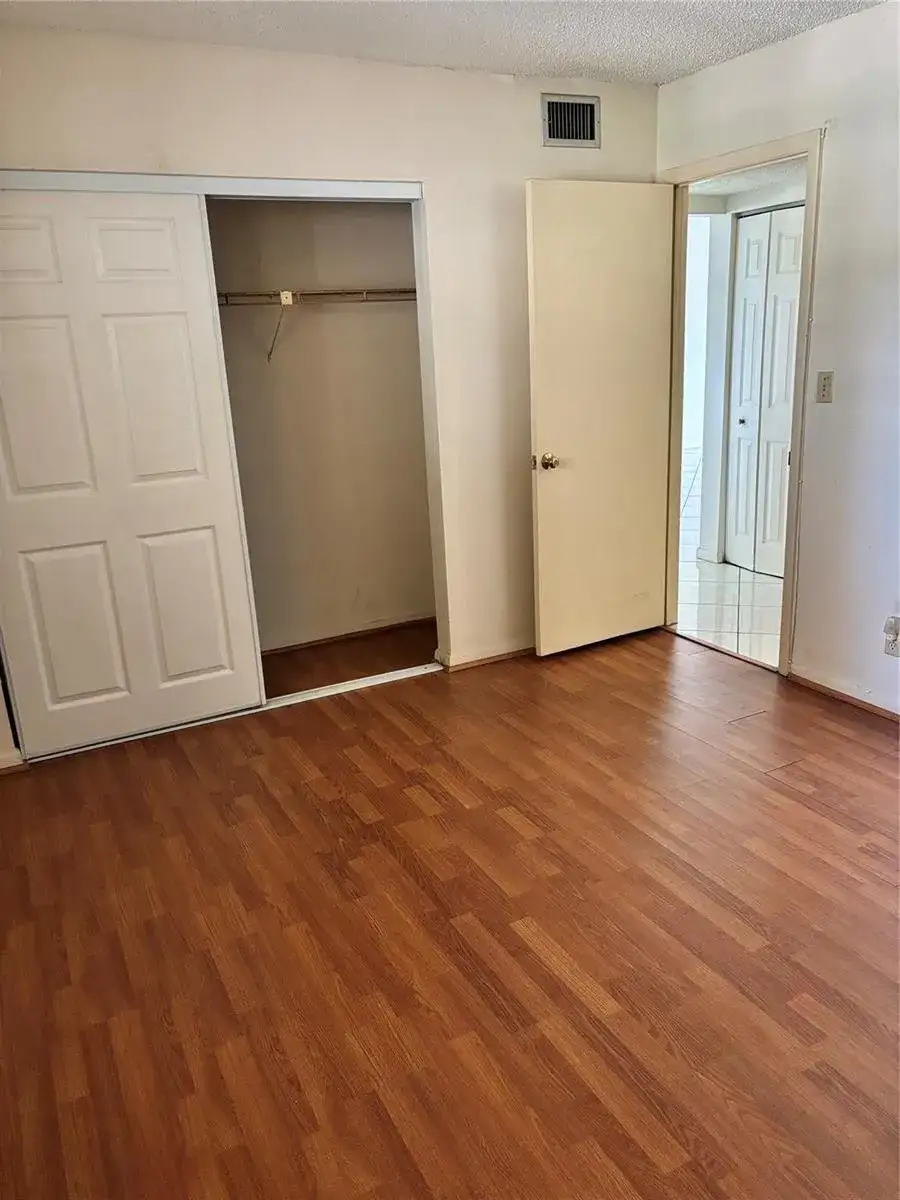 3905 N Nob Hill Road # 205, Sunrise FL 33351 photo 5