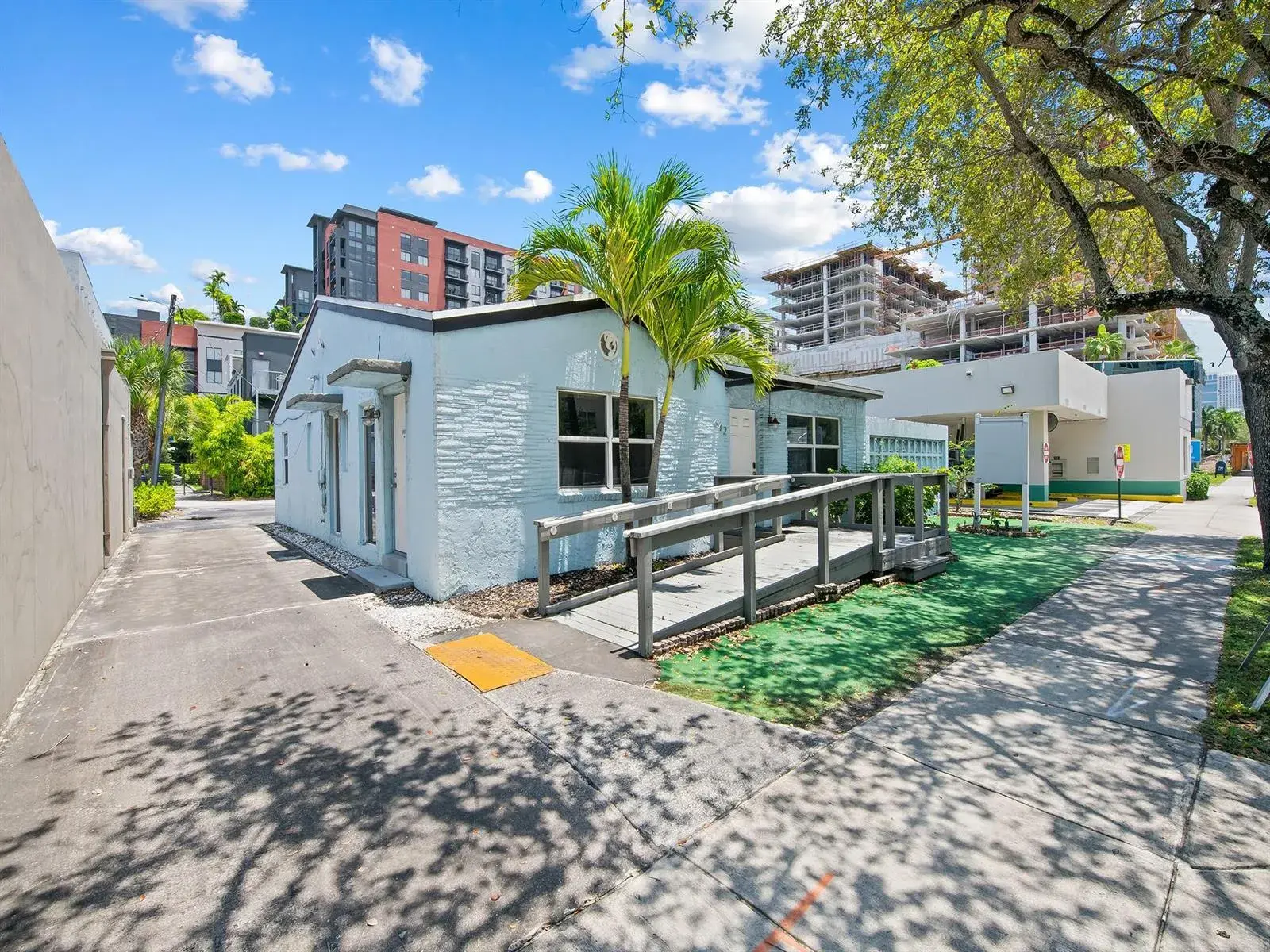 642 NE 3rd Avenue, Fort Lauderdale FL 33304