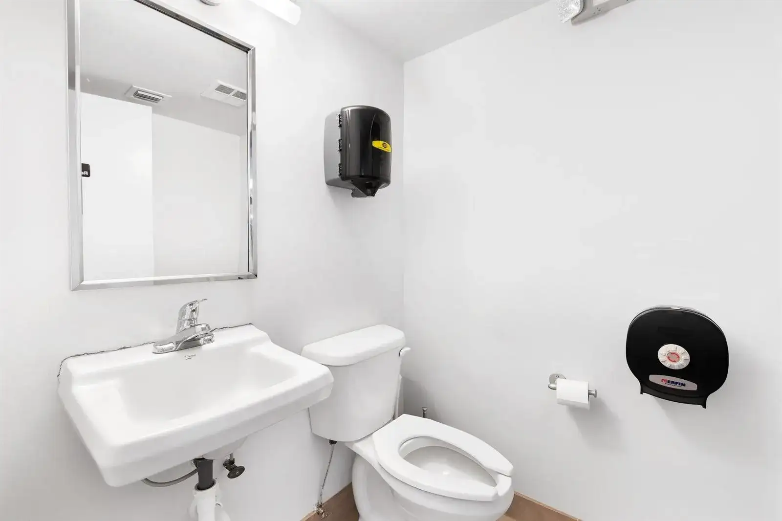 1231 NE 8th Avenue, Fort Lauderdale FL 33304 photo 3