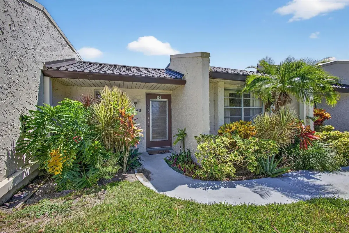 224 Lake Constance Drive # 224, West Palm Beach FL 33411