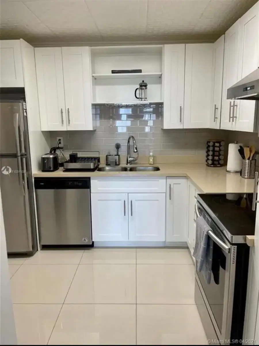 2750 NE 183rd Street # 1401, Aventura FL 33160 photo 5