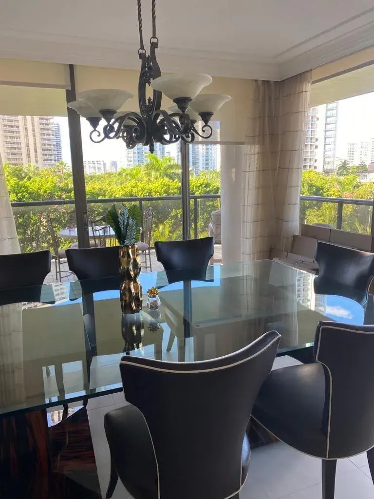 19667 Turnberry Way # 4d, Aventura FL 33180