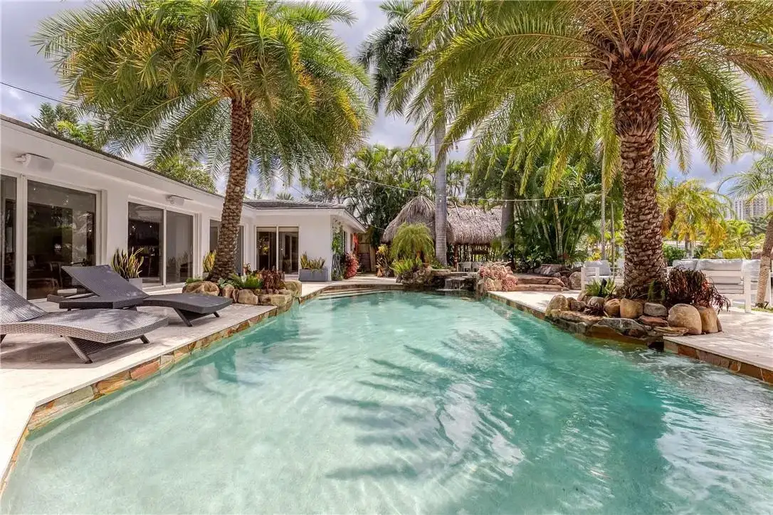268 Imperial Lane, Lauderdale By The Sea FL 33308 photo 2