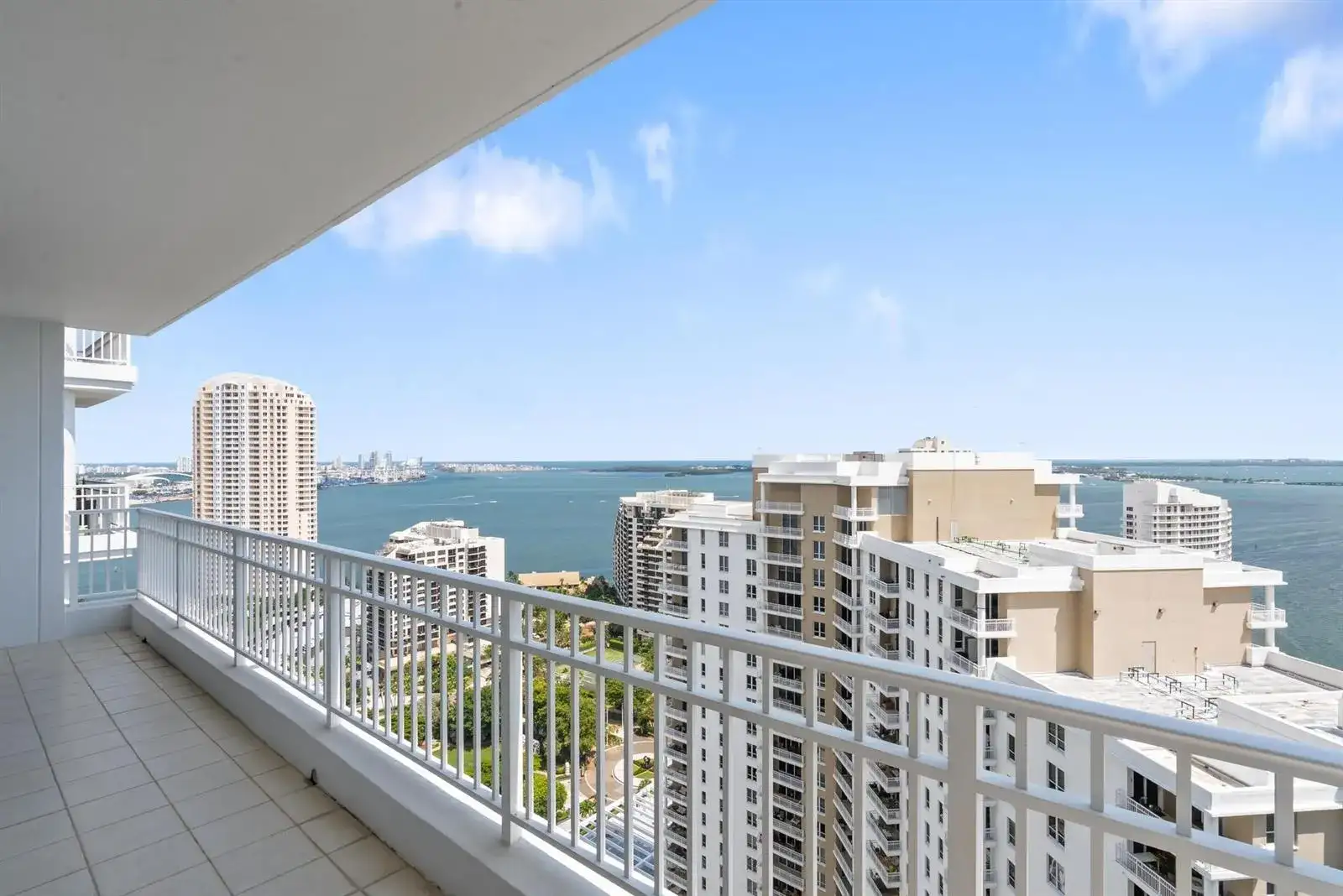 801 Brickell Key Boulevard # 2903, Miami FL 33131 photo 2