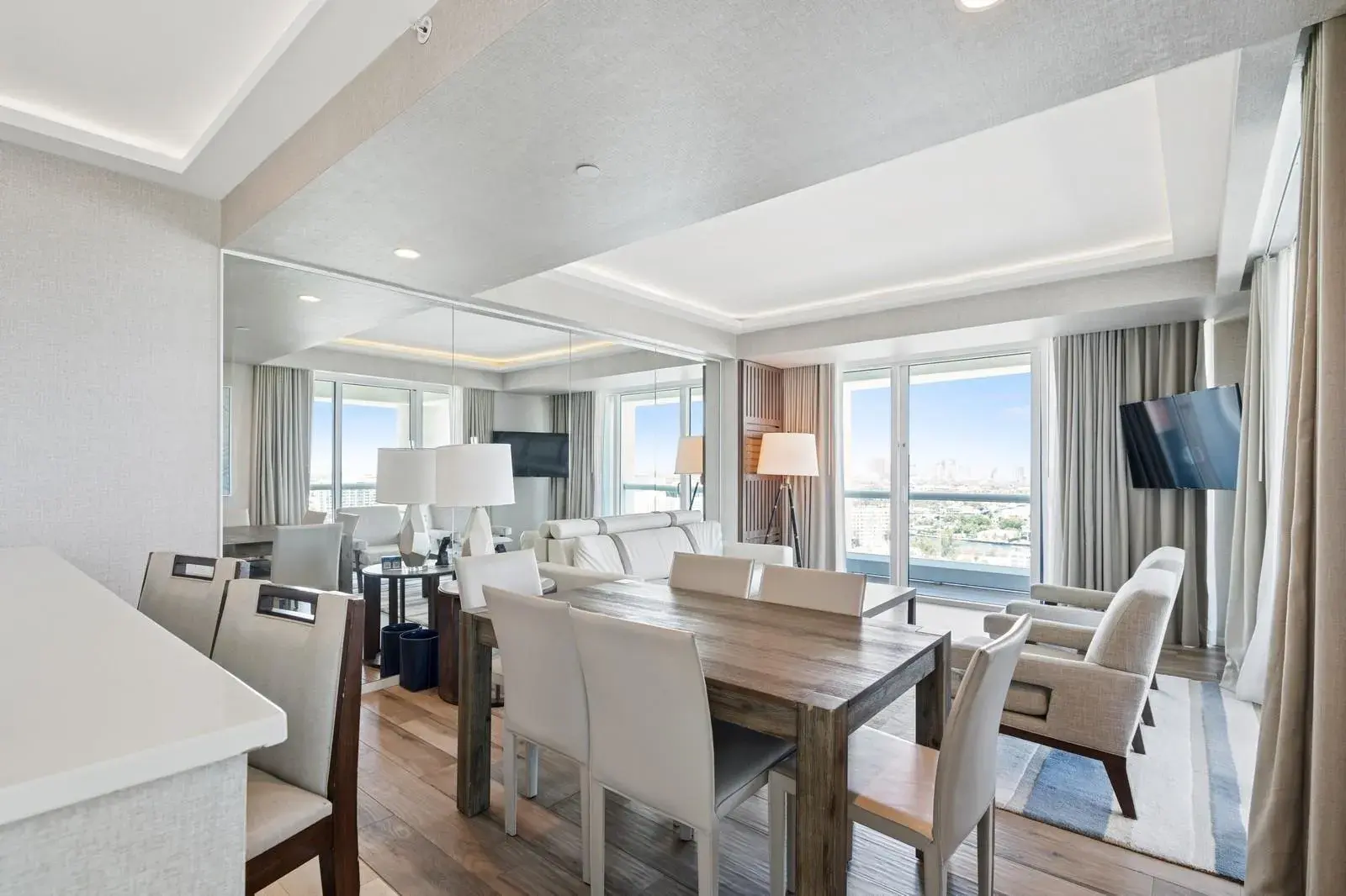 551 N Fort Lauderdale Beach Boulevard # R1902, Fort Lauderdale FL 33304