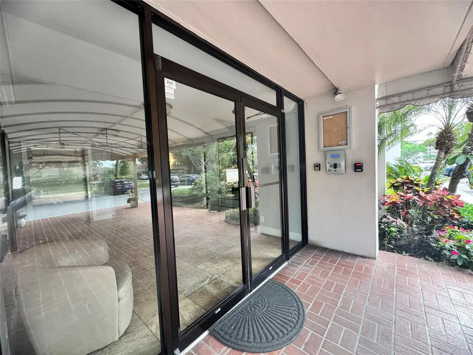 2850 N Palm Aire Drive # 207, Pompano Beach FL 33069 photo 2