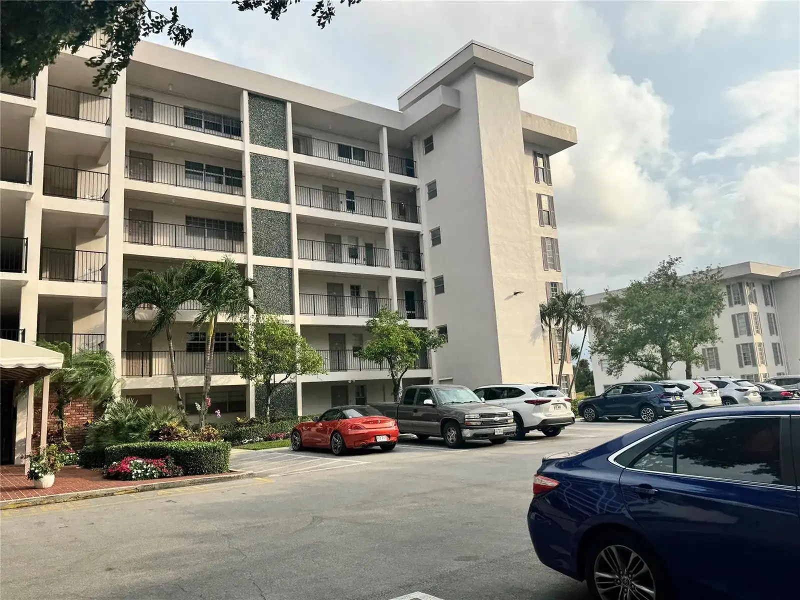 2850 N Palm Aire Drive # 207, Pompano Beach FL 33069 photo 3