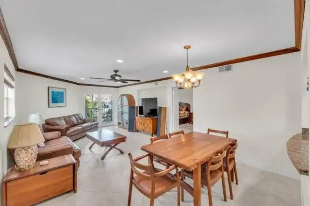 961 SE 20th Avenue # 308, Deerfield Beach FL 33441