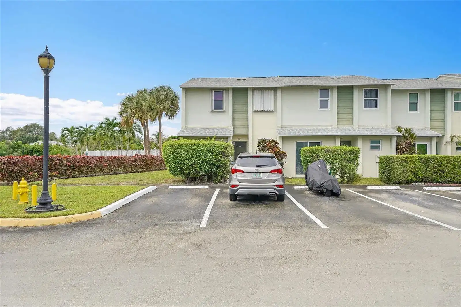 809 Crystal Lake Drive # 809, Deerfield Beach FL 33064 photo 4