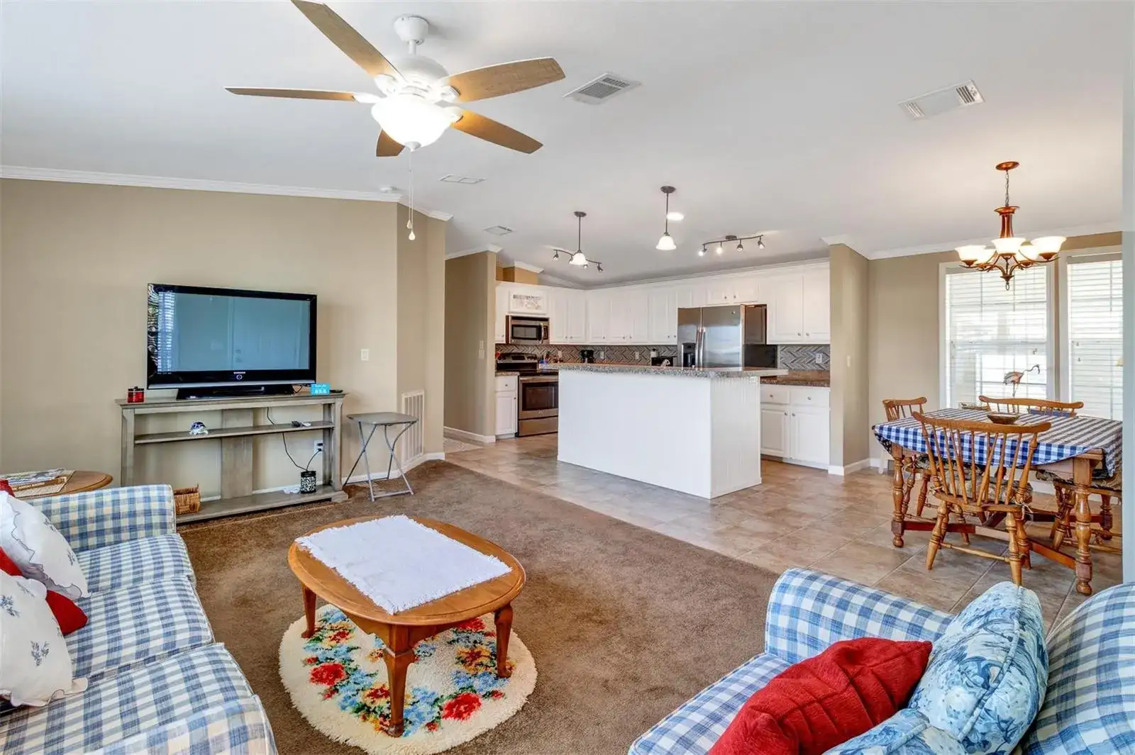 192 N Arbor Lane, Vero Beach FL 32960 photo 2