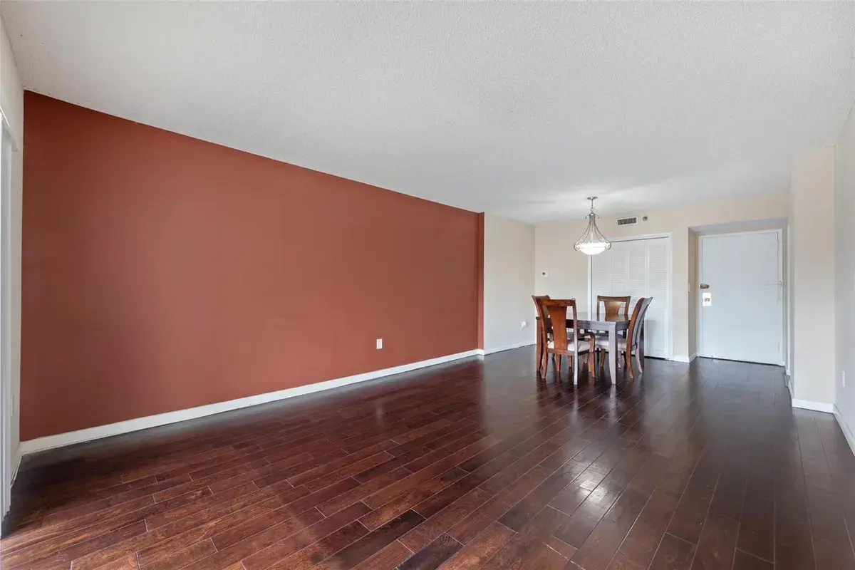 3850 Washington Street # 315, Hollywood FL 33021