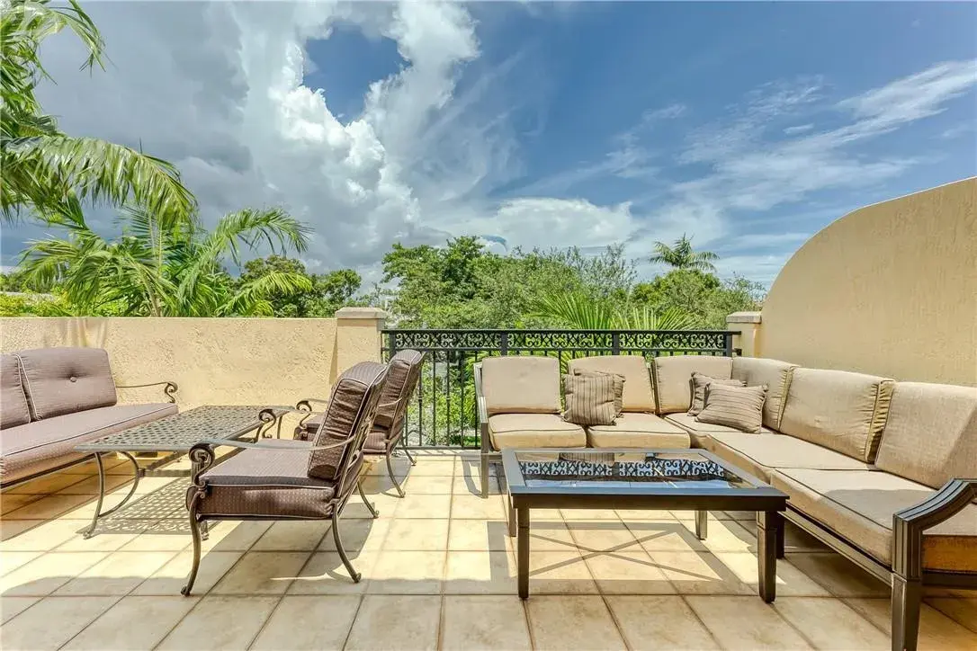 1206 NE 1st Street # 1206, Fort Lauderdale FL 33301