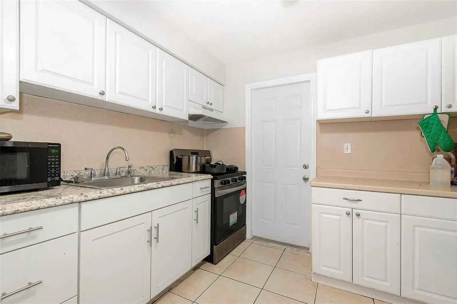 404 NE 4th Street, Pompano Beach FL 33060 photo 5