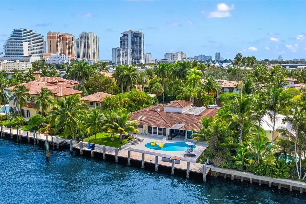 2701 Aqua Vista Boulevard, Fort Lauderdale FL 33301
