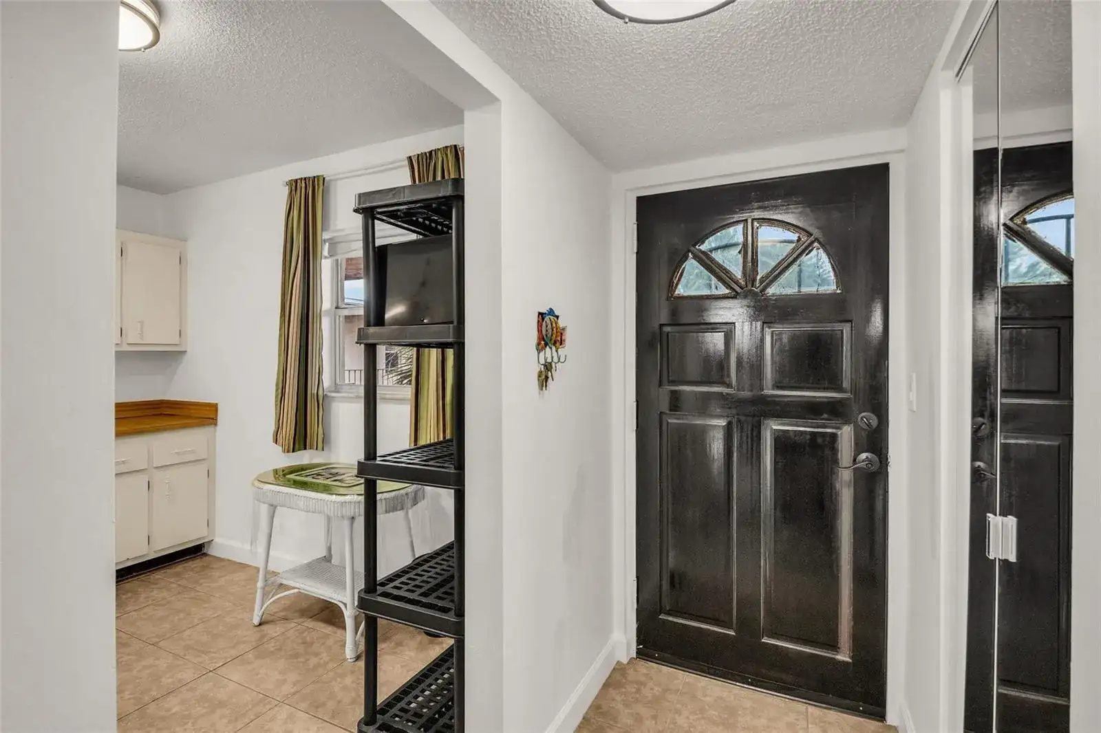 2840 Somerset Drive # 403, Lauderdale Lakes FL 33311 photo 2