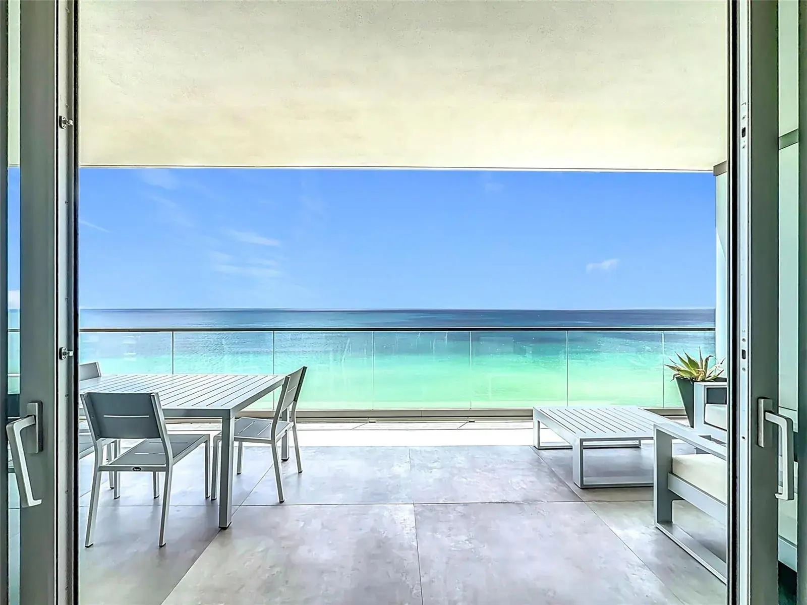 2000 S Ocean Drive # 12A, Hallandale Beach FL 33009