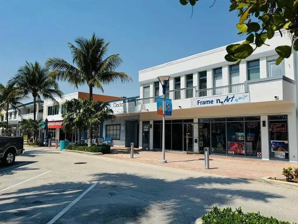 229 Commercial Boulevard # B, Lauderdale By The Sea FL 33308