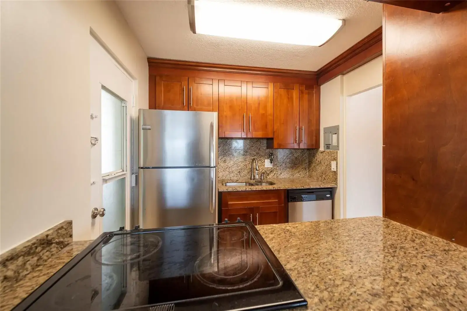 2555 NE 11th Street # 302, Fort Lauderdale FL 33304 photo 4