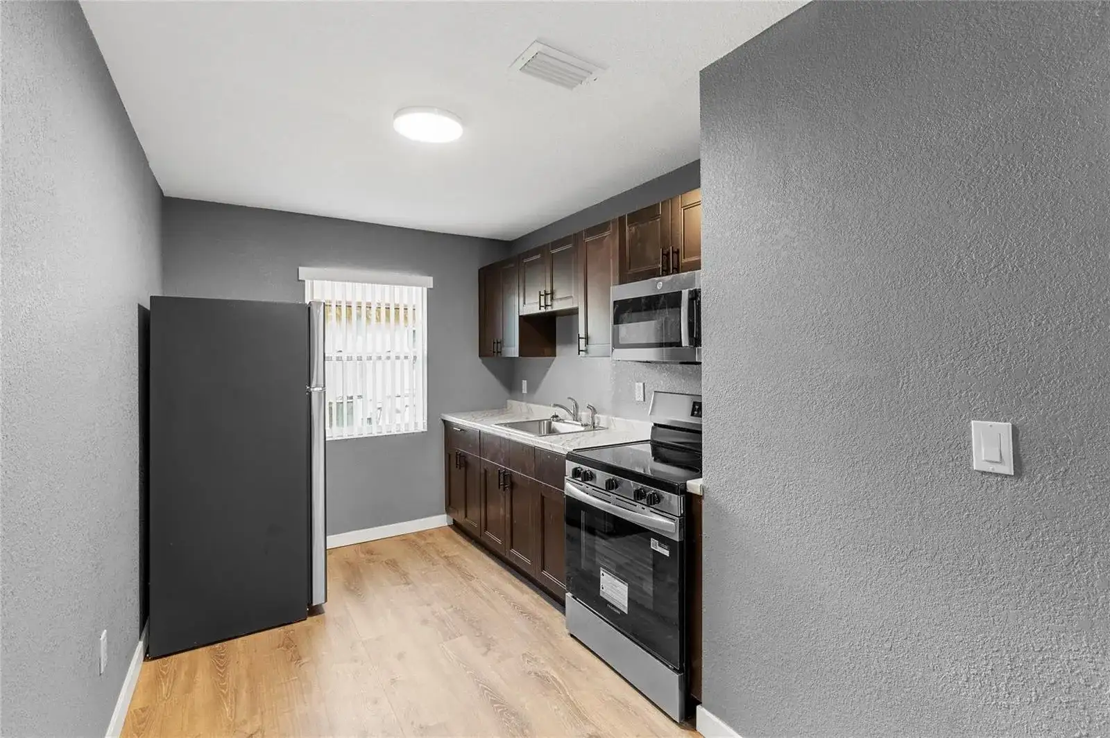 229 NW 12th Court, Pompano Beach FL 33060 photo 4