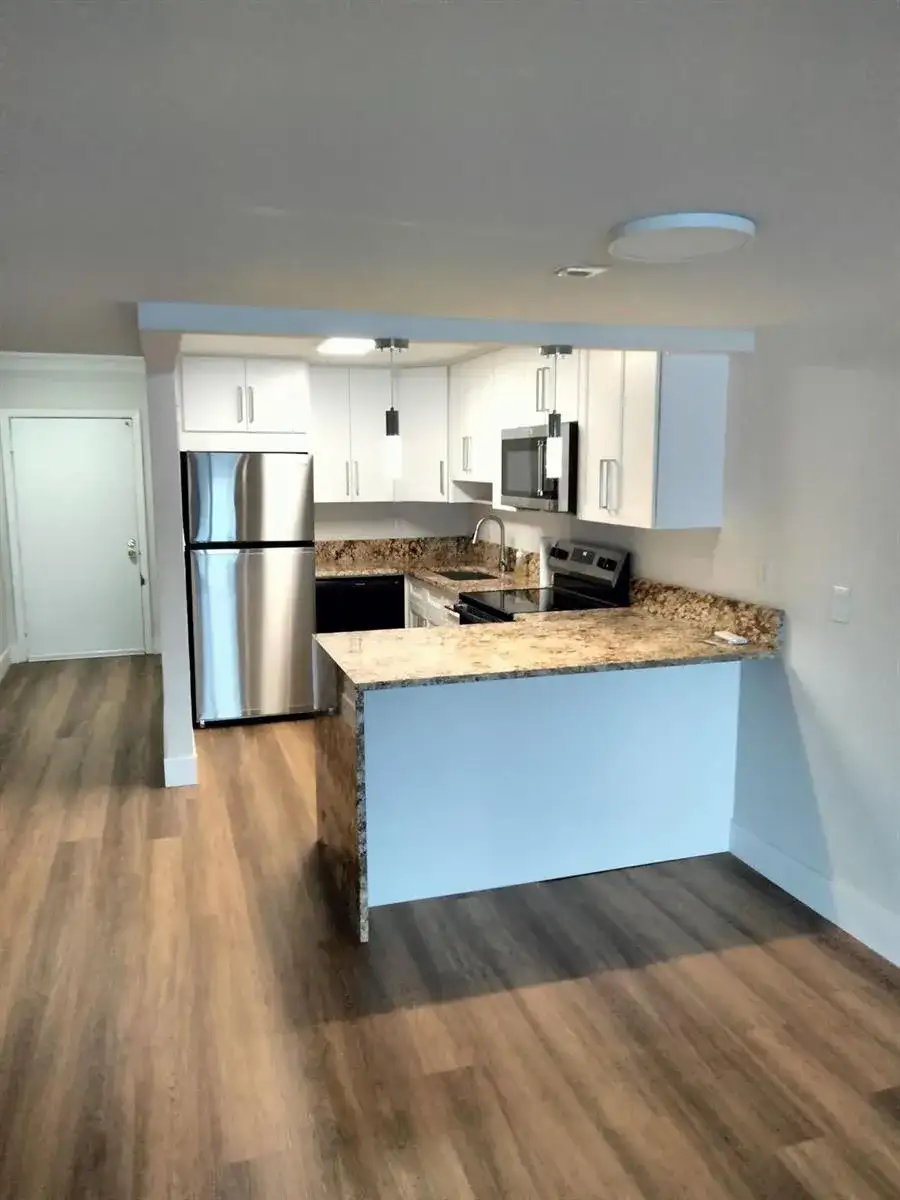 1100 Crystal Lake Drive # 115, Deerfield Beach FL 33064 photo 3