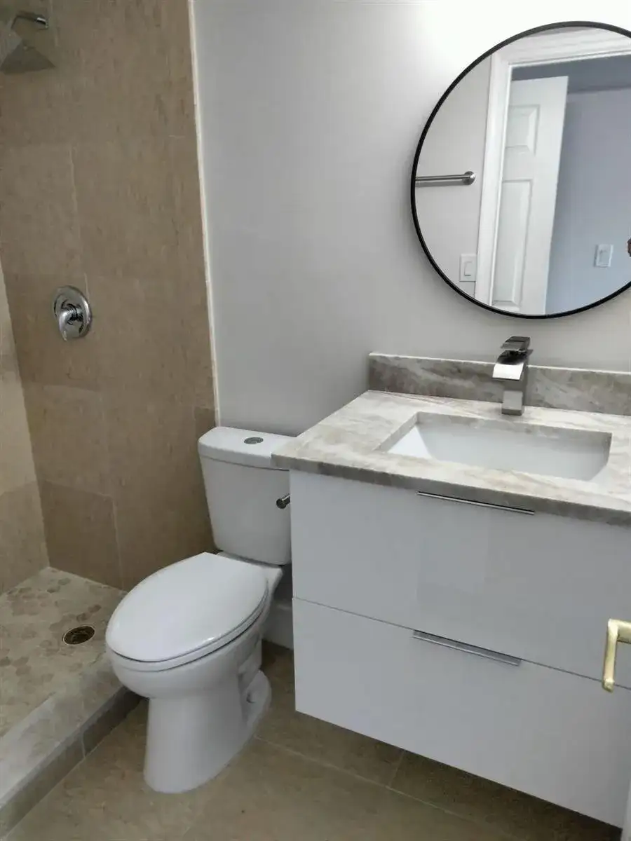 1100 Crystal Lake Drive # 115, Deerfield Beach FL 33064 photo 4