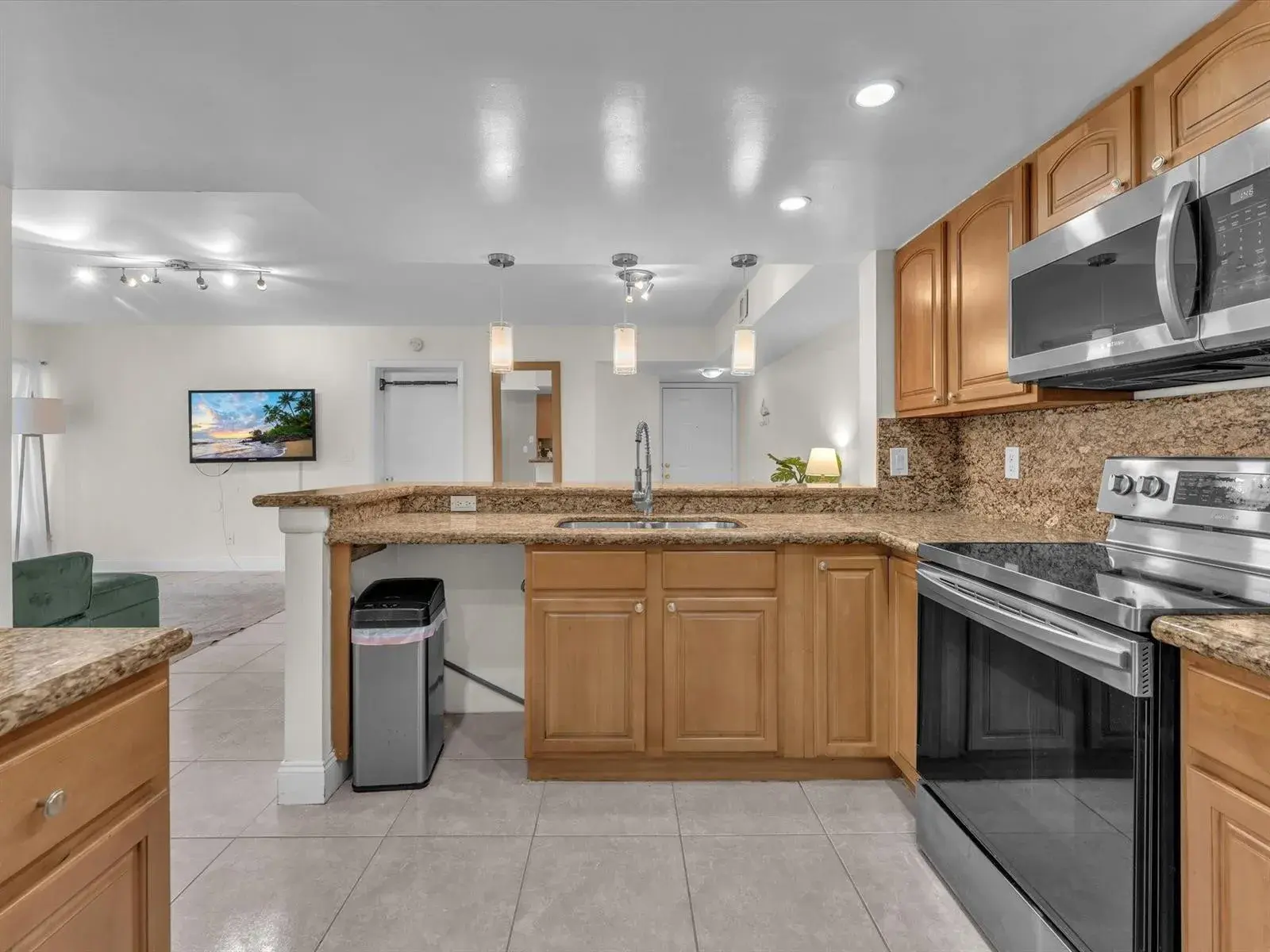 9022 W Atlantic Boulevard # 213, Coral Springs FL 33071