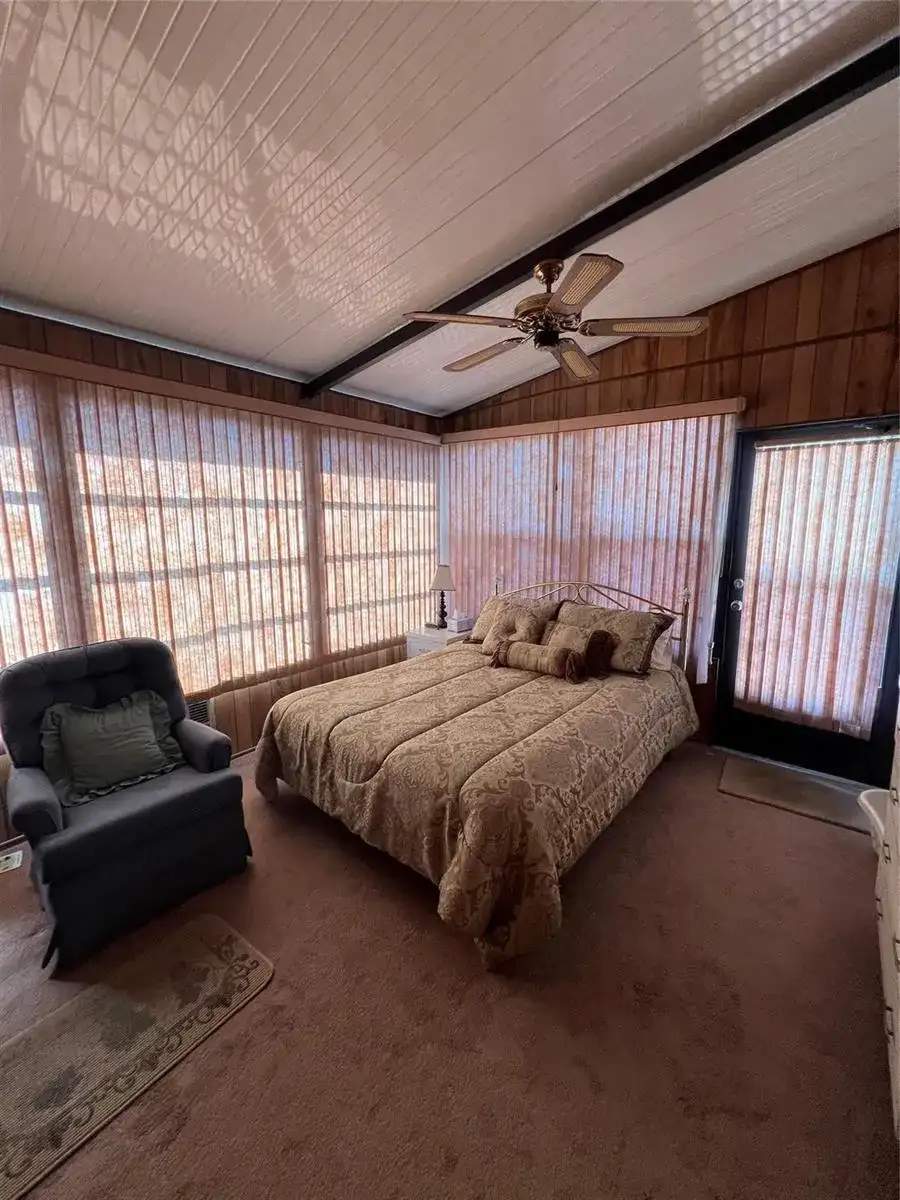 6494 SE 54th Lane, Okeechobee FL 34974 photo 3