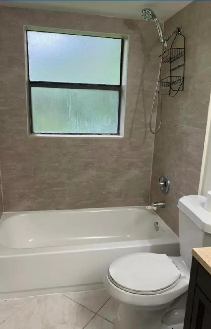 9984 Twin Lakes Drive # G, Coral Springs FL 33071