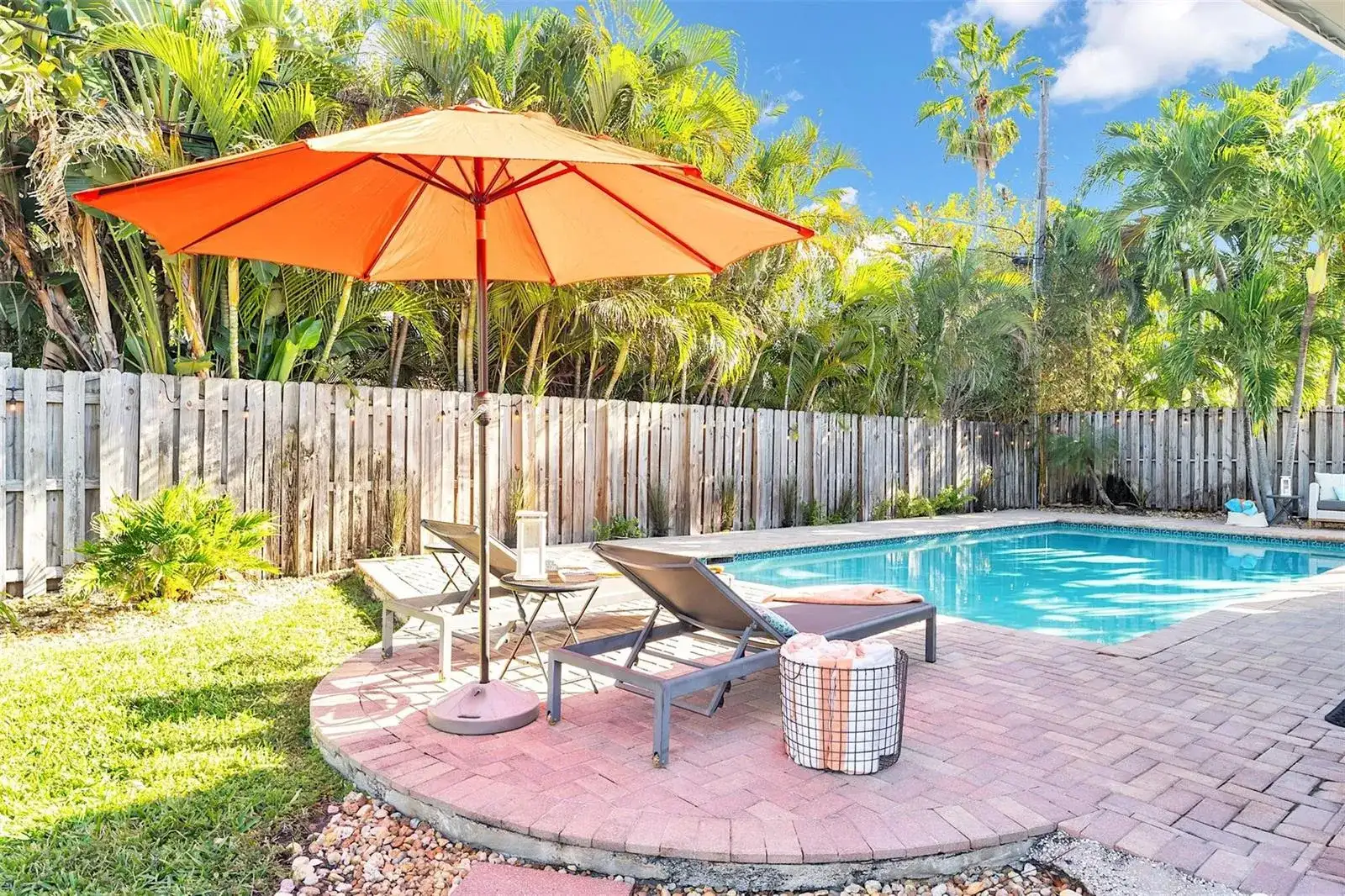 3221 Seaward Drive, Lauderdale By The Sea FL 33062 photo 3