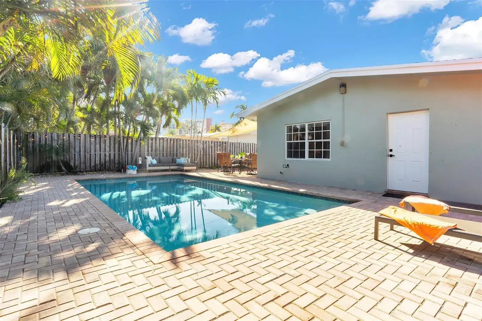 3221 Seaward Drive, Lauderdale By The Sea FL 33062 photo 5