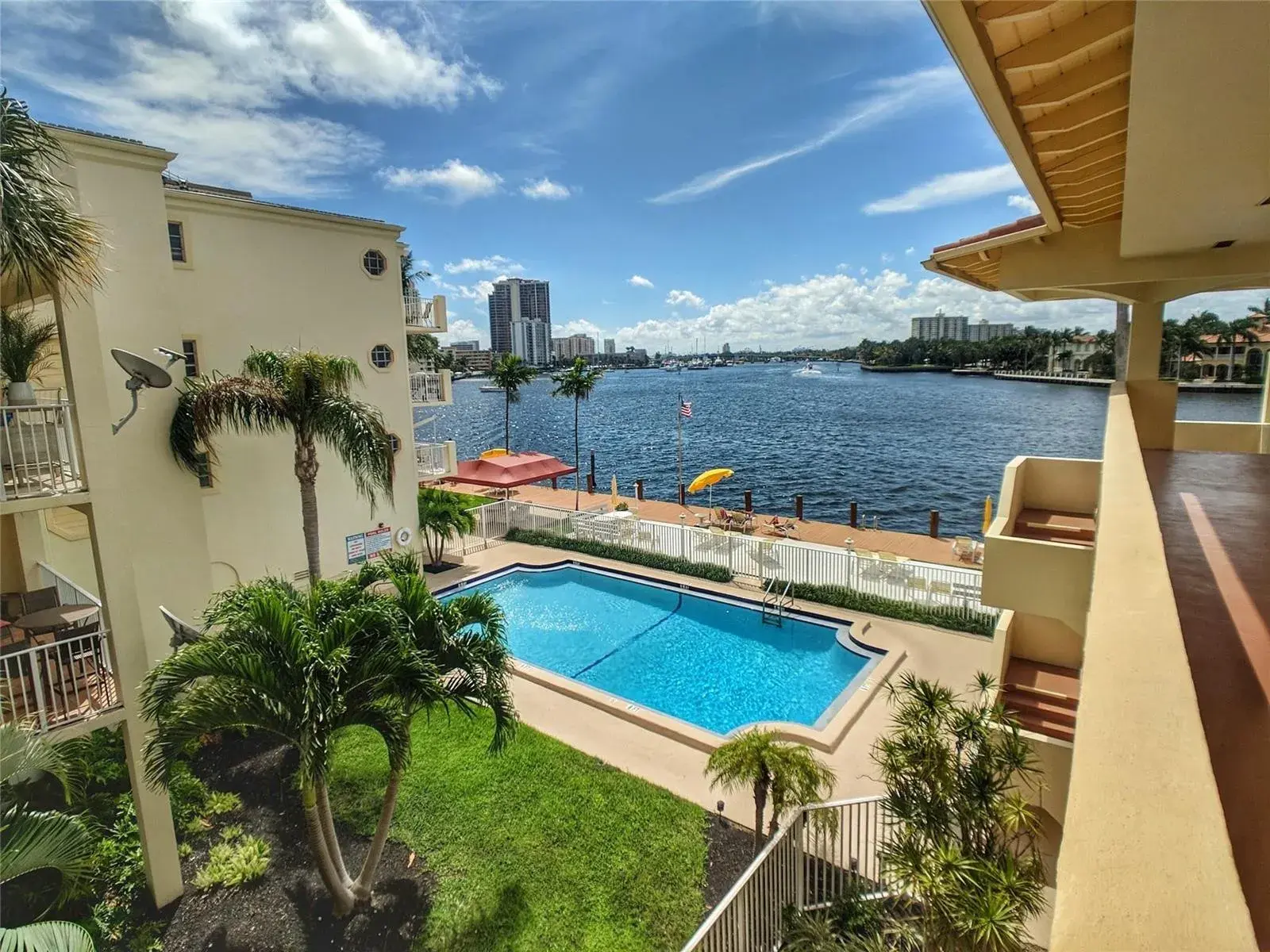 341 N Birch Road # 316, Fort Lauderdale FL 33304