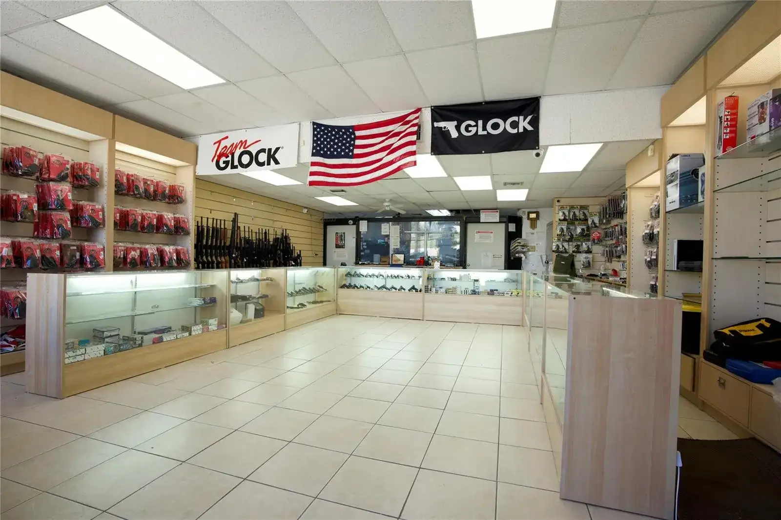 4581 N Dixie Highway, Deerfield Beach FL 33064 photo 2