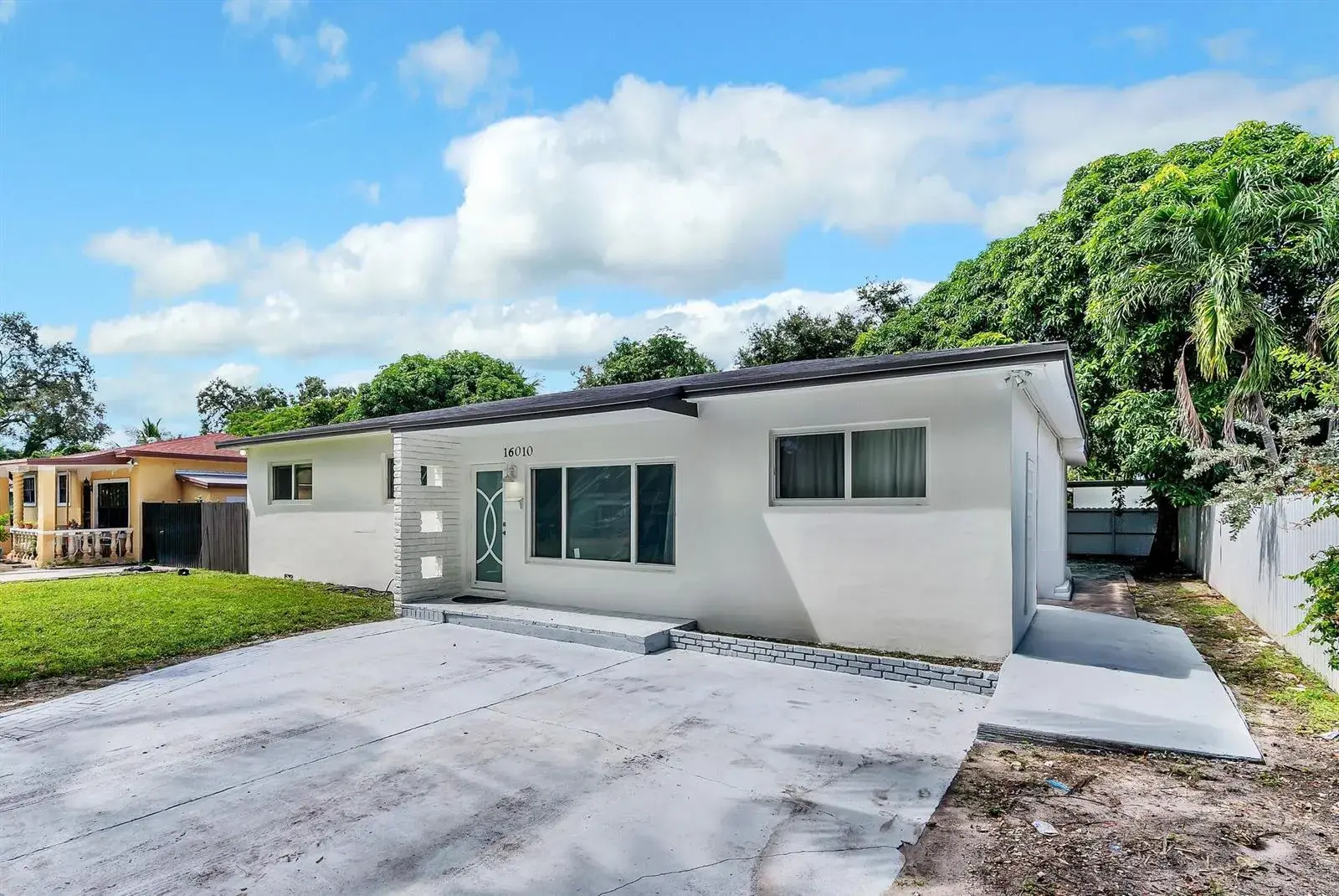 16010 NE 5th Avenue, Miami FL 33162