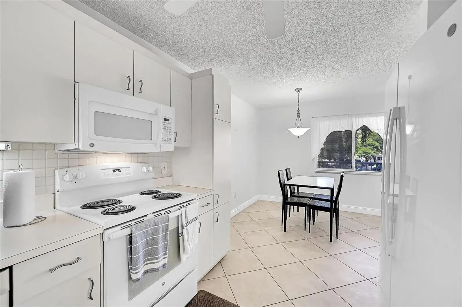 10133 NW 24th Place # 205, Sunrise FL 33322 photo 3