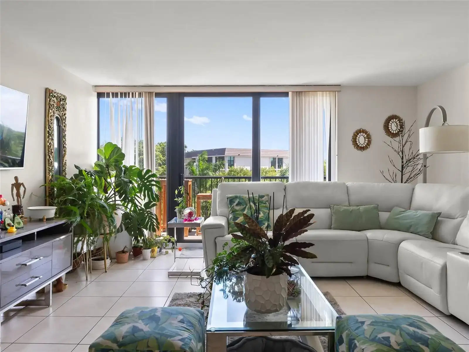1301 River Reach Drive # 515, Fort Lauderdale FL 33315