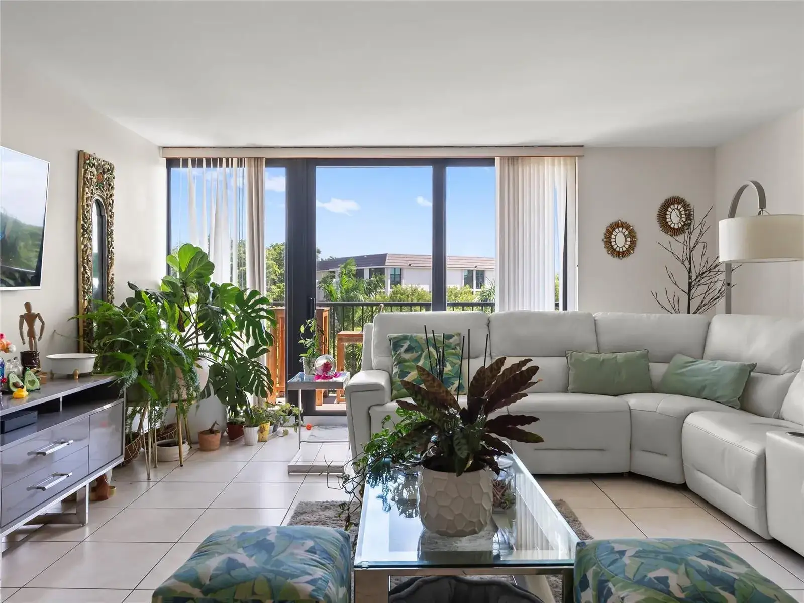 1301 River Reach Drive # 515, Fort Lauderdale FL 33315