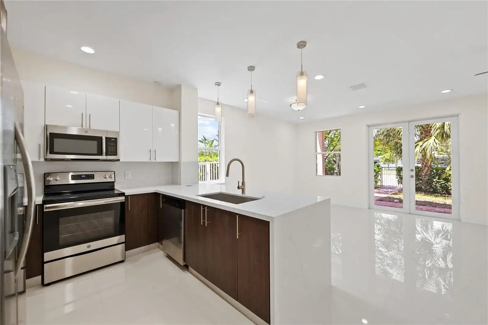 1434 SW 4th Avenue # 1434, Fort Lauderdale FL 33315 photo 2