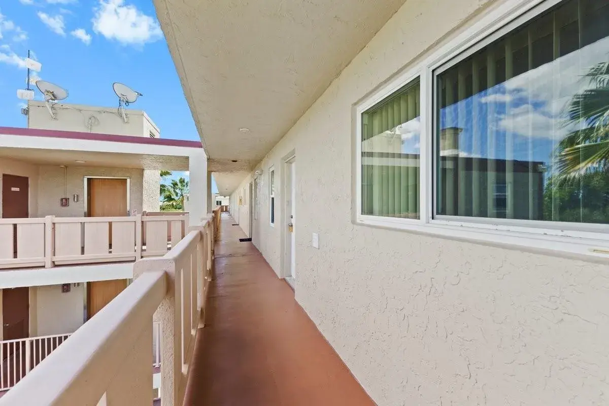 2106 S Cypress Bend Drive # 506, Pompano Beach FL 33069
