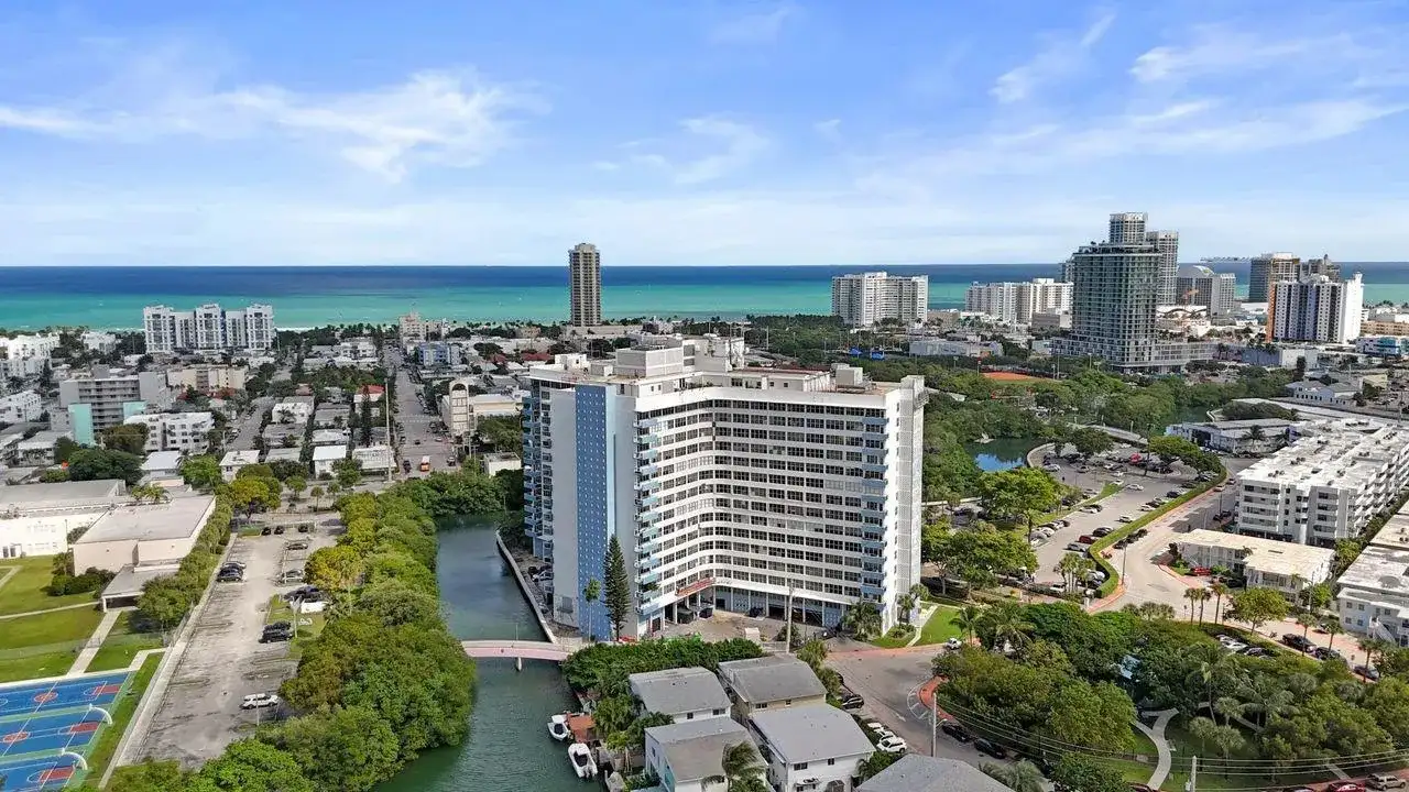 7441 Wayne Avenue # 10c, Miami Beach FL 33141 photo 3