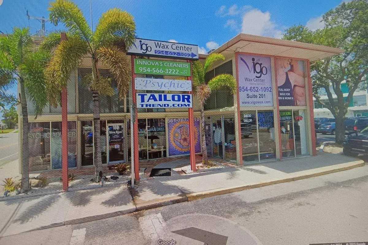 2400 E Oakland Park Boulevard, Fort Lauderdale FL 33306